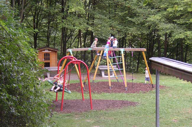 Bild: Spielplatz, Untere Wiese